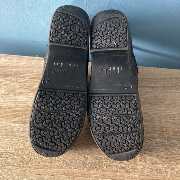 Dansko XP Black Floral Tooled Leather Comfort Clogs Nurse Sz.37 / 6.5 US VGUC - Picture 8 of 8